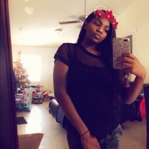 Meet your Posher, Diamond